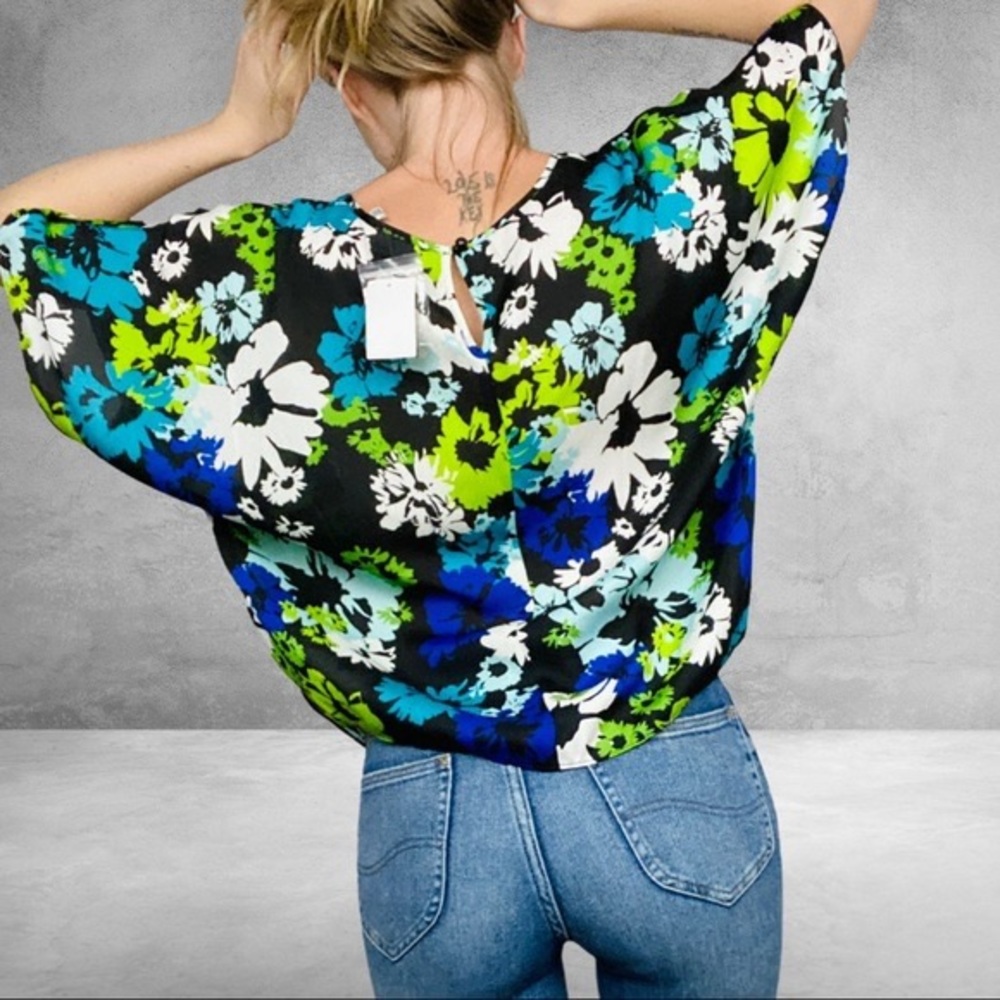 Cato Tie-Front Multicolored Floral Blouse - Picture 4 of 8